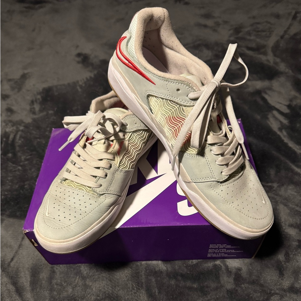 Nike SB ISHOD Sneakers